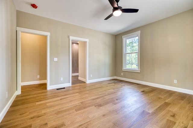 10 Winchester Lane, Tuftonboro, NH 03850