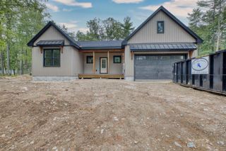 10 Winchester Lane, Tuftonboro, NH 03850