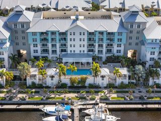 536 BAHIA BEACH BOULEVARD 128C, Ruskin, FL 33570