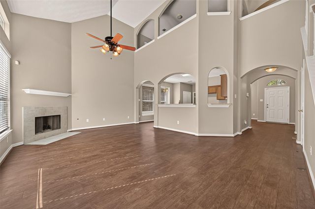 38015 W Sulphur Creek Drive, Magnolia, TX 77355