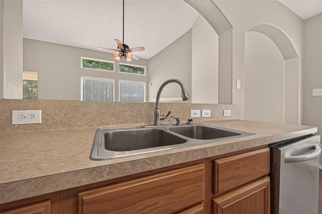 38015 W Sulphur Creek Drive, Magnolia, TX 77355