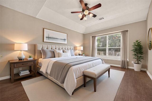 38015 W Sulphur Creek Drive, Magnolia, TX 77355