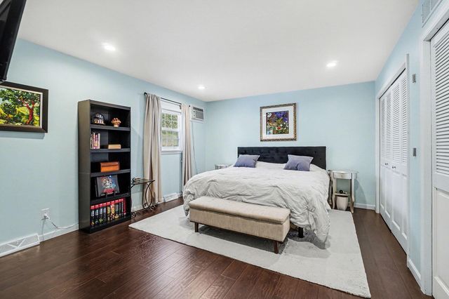 6620 Evergreen Street, Portage, MI 49024