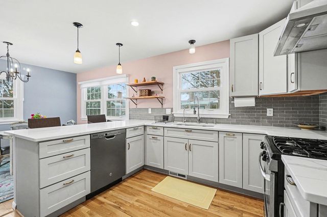 6620 Evergreen Street, Portage, MI 49024