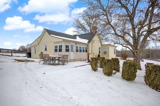 12641 Troy Pike, Versailles, KY 40383