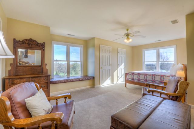 12641 Troy Pike, Versailles, KY 40383