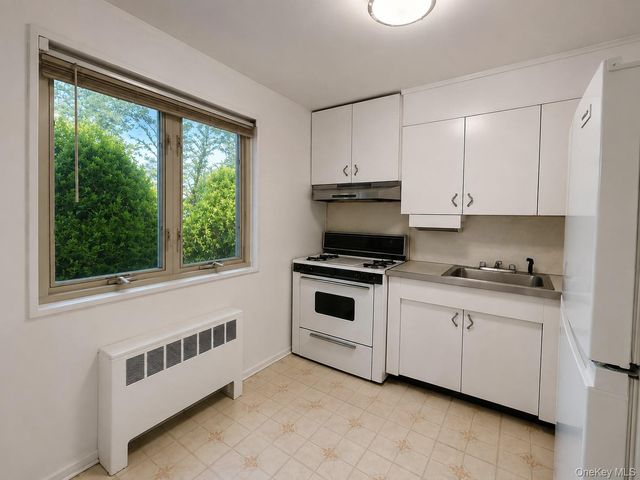 13-42 212 Street 143, Bayside, NY 11360