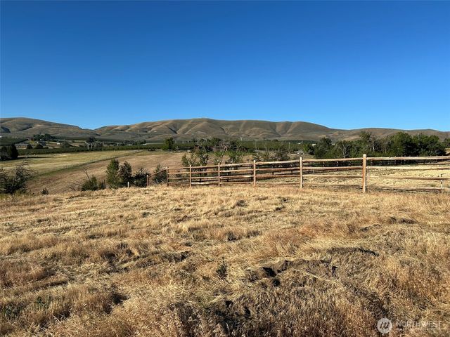 5 Stonegate Drive, Ellensburg, WA 98926