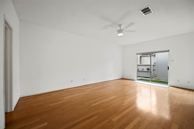 3800 Tanglewilde Street 402, Houston, TX 77063