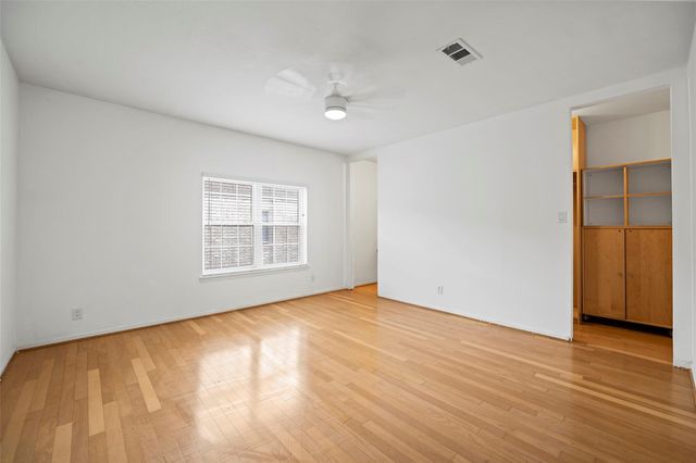 3800 Tanglewilde Street 402, Houston, TX 77063