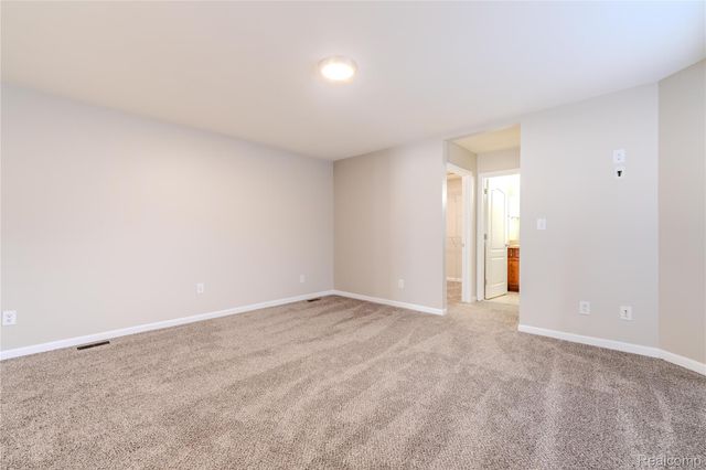 1030 Lorenzo Court, Troy, MI 48085