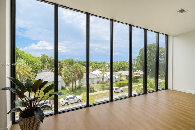 1950 Fletcher St 305, Hollywood, FL 33020