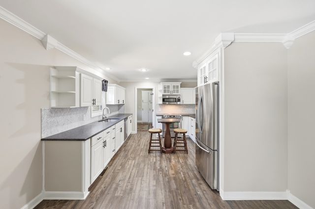 418 Sasanqua Dr., Georgetown, SC 29440