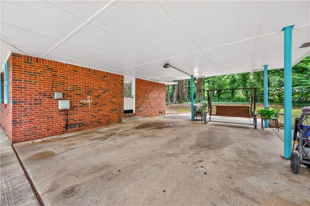 4894 Candlewood Lane, Stone Mountain, GA 30088