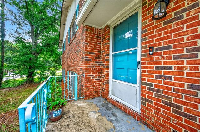 4894 Candlewood Lane, Stone Mountain, GA 30088