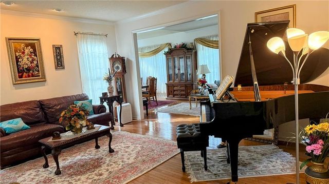 2836 Pickering Road, Greensboro, NC 27407