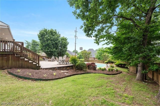 8600 Canopy Oaks Drive, Fort Smith, AR 72903