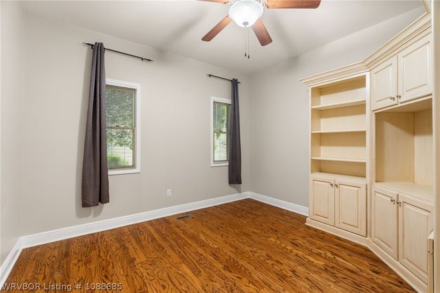 8600 Canopy Oaks Drive, Fort Smith, AR 72903