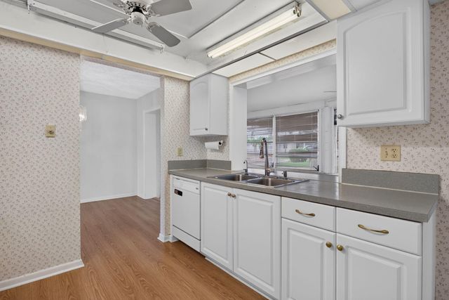 1055 NW 72ND Terrace NW, Margate, FL 33063