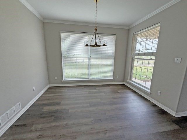 9652 County Road 4360, Frost, TX 76641
