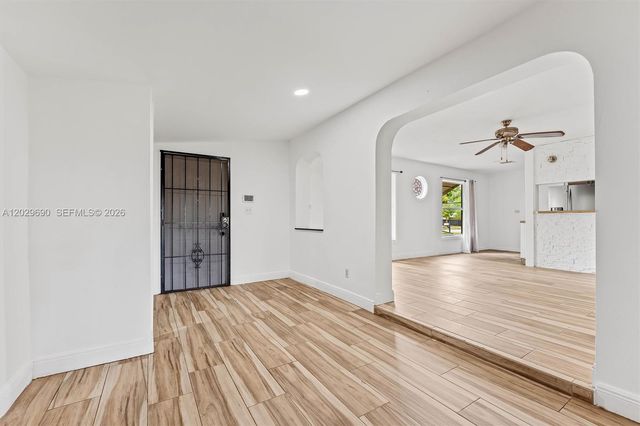 6073 NW 27th St 6073, Margate, FL 33063