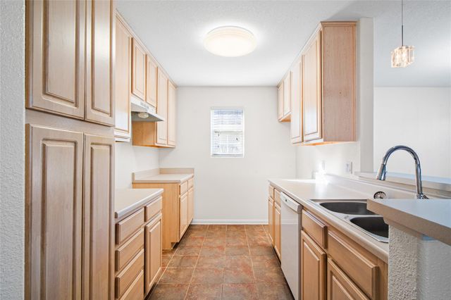 2224 Shady Tree Lane, Conroe, TX 77301