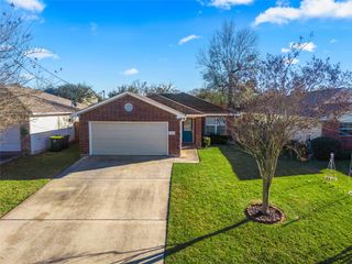 2224 Shady Tree Lane, Conroe, TX 77301