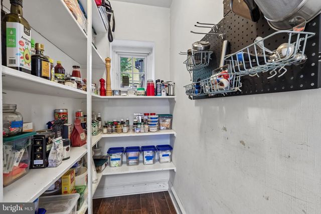 6 OVERBROOK PKWY, Wynnewood, PA 19096