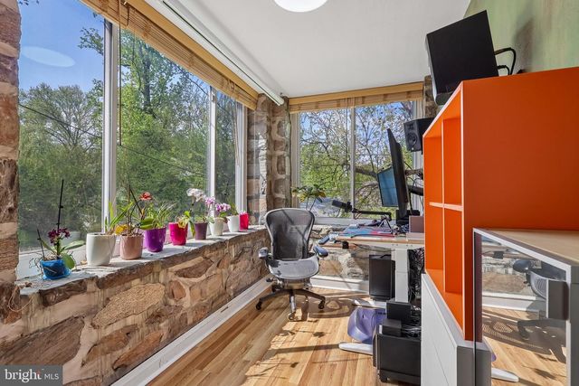 6 OVERBROOK PKWY, Wynnewood, PA 19096