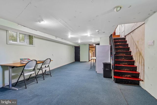 6 OVERBROOK PKWY, Wynnewood, PA 19096