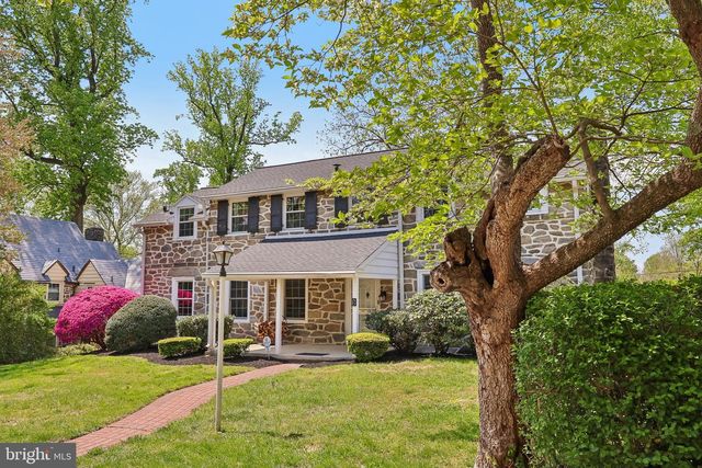 6 OVERBROOK PKWY, Wynnewood, PA 19096