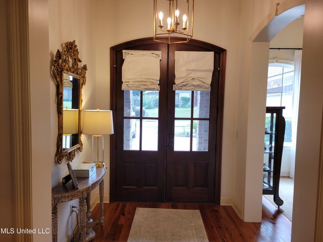 506 Hazelton Drive, Madison, MS 39110