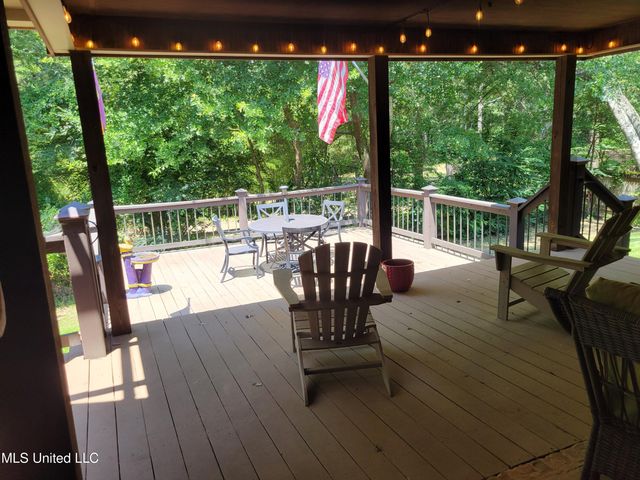 506 Hazelton Drive, Madison, MS 39110