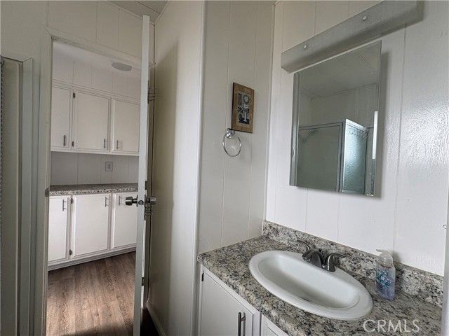 180 Santa Paula, Hemet, CA 92543