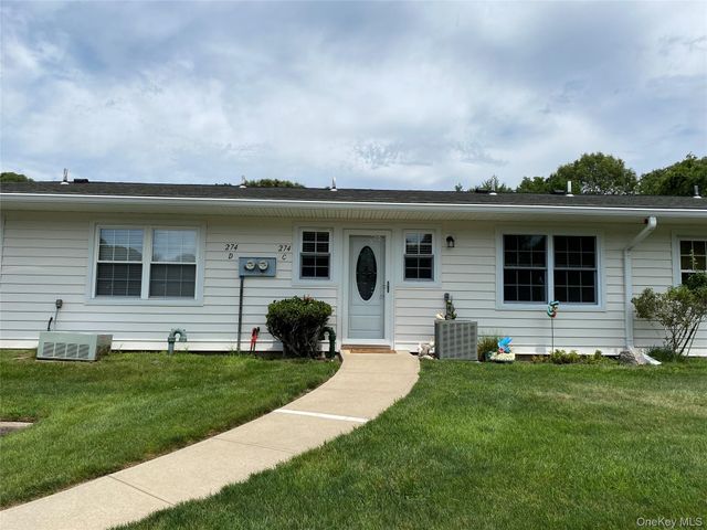 274 Berwick Court C, Ridge, NY 11961