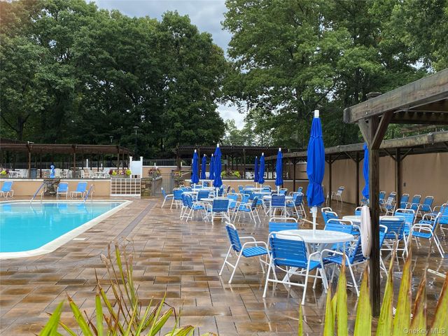 274 Berwick Court C, Ridge, NY 11961