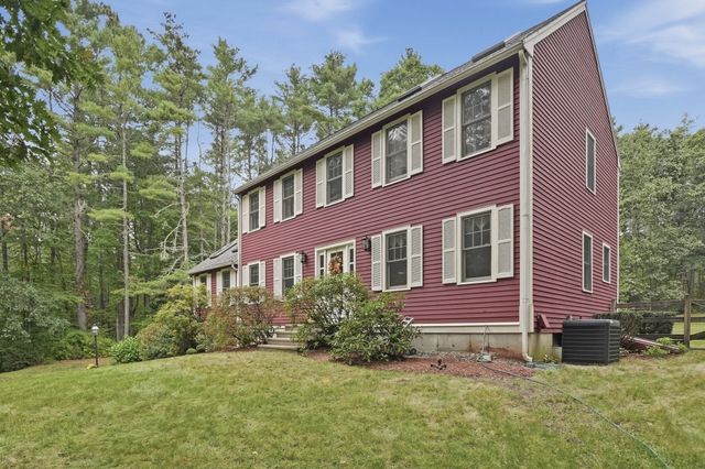 7 Trout Brook Way, Shirley, MA 01464