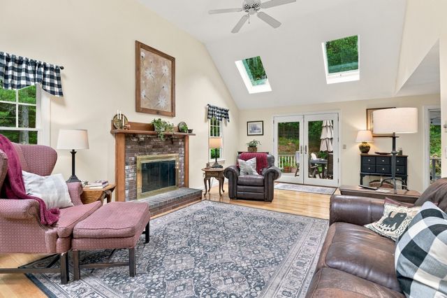7 Trout Brook Way, Shirley, MA 01464