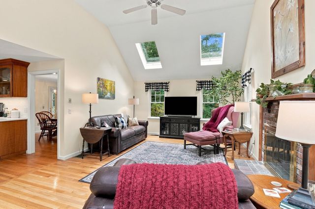 7 Trout Brook Way, Shirley, MA 01464
