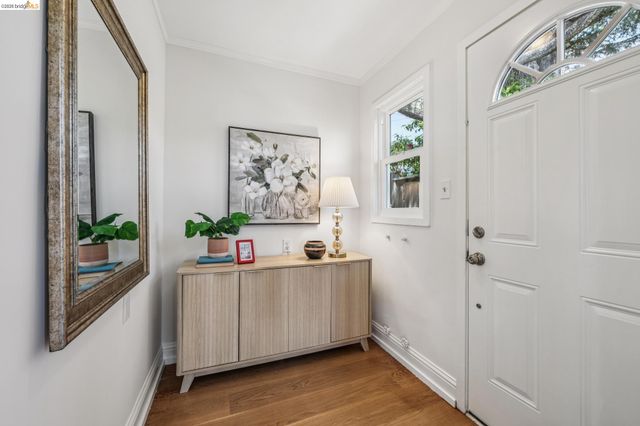 708 Grizzly Peak Blvd, Berkeley, CA 94708