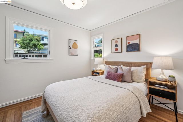 708 Grizzly Peak Blvd, Berkeley, CA 94708