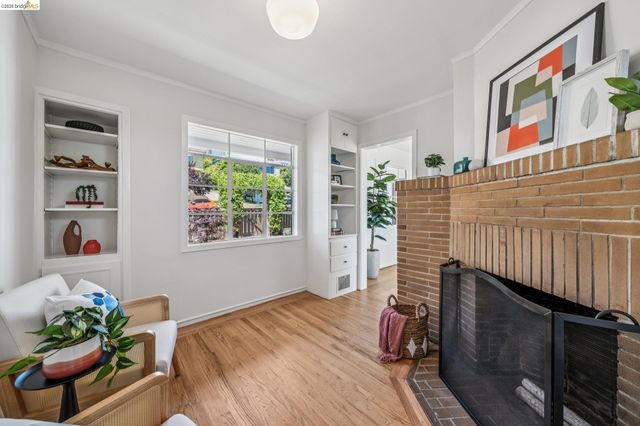 708 Grizzly Peak Blvd, Berkeley, CA 94708