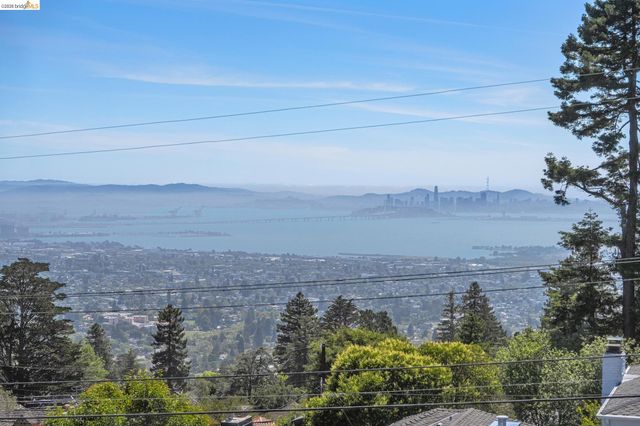 708 Grizzly Peak Blvd, Berkeley, CA 94708