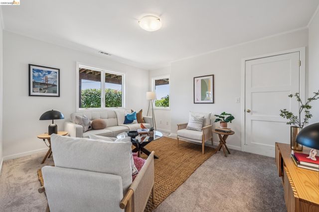 708 Grizzly Peak Blvd, Berkeley, CA 94708