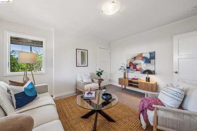 708 Grizzly Peak Blvd, Berkeley, CA 94708