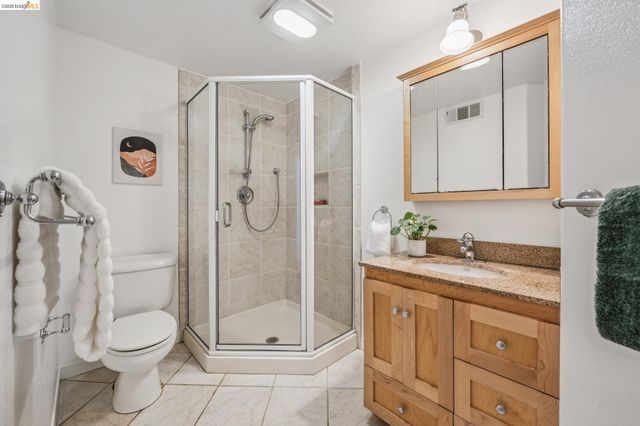 708 Grizzly Peak Blvd, Berkeley, CA 94708