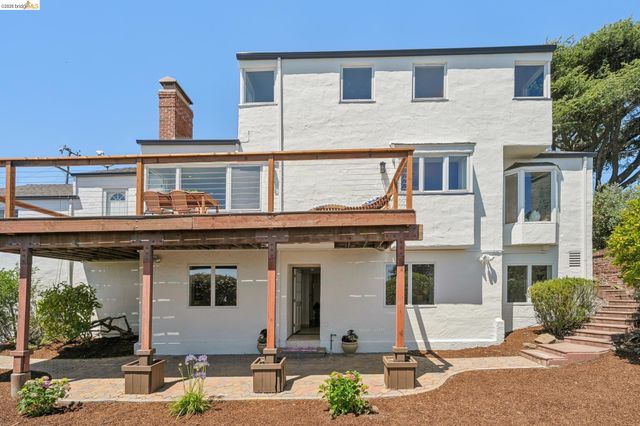708 Grizzly Peak Blvd, Berkeley, CA 94708