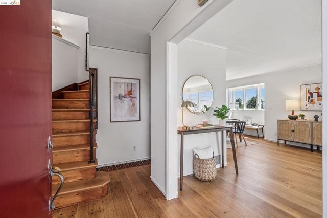 708 Grizzly Peak Blvd, Berkeley, CA 94708