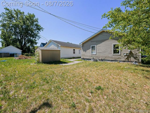 584 Tennessee Street, Detroit, MI 48215