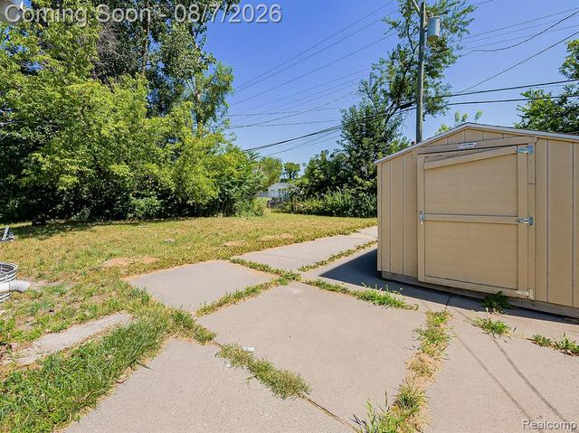 584 Tennessee Street, Detroit, MI 48215